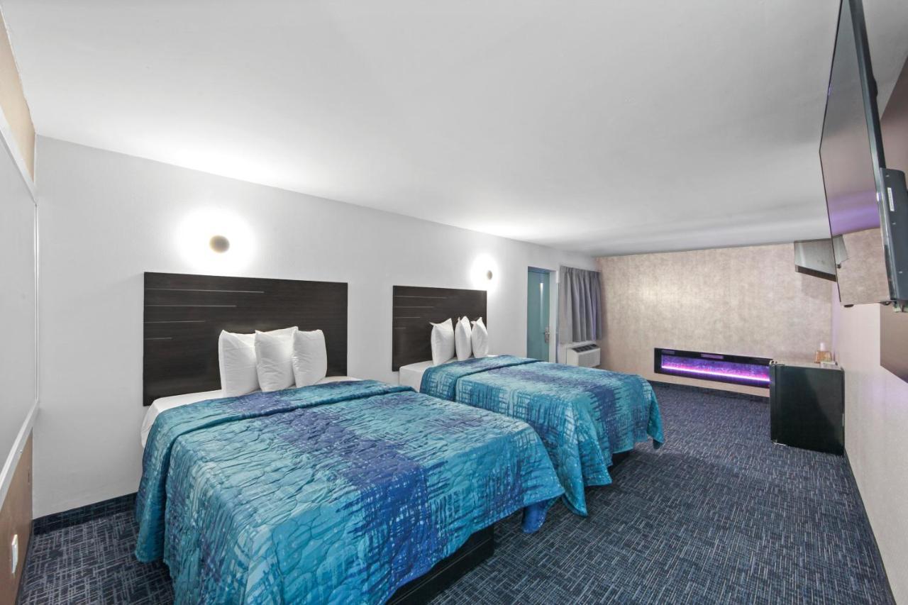 Hotel Opus Bronx Near Bay Plaza Mall 뉴욕 외부 사진