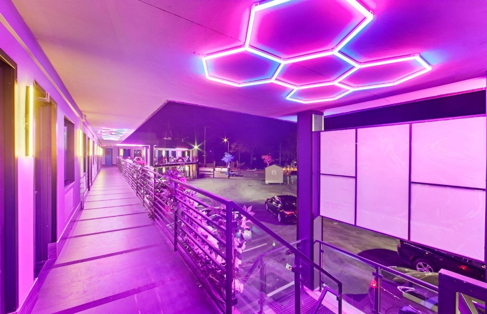 Hotel Opus Bronx Near Bay Plaza Mall 뉴욕 외부 사진